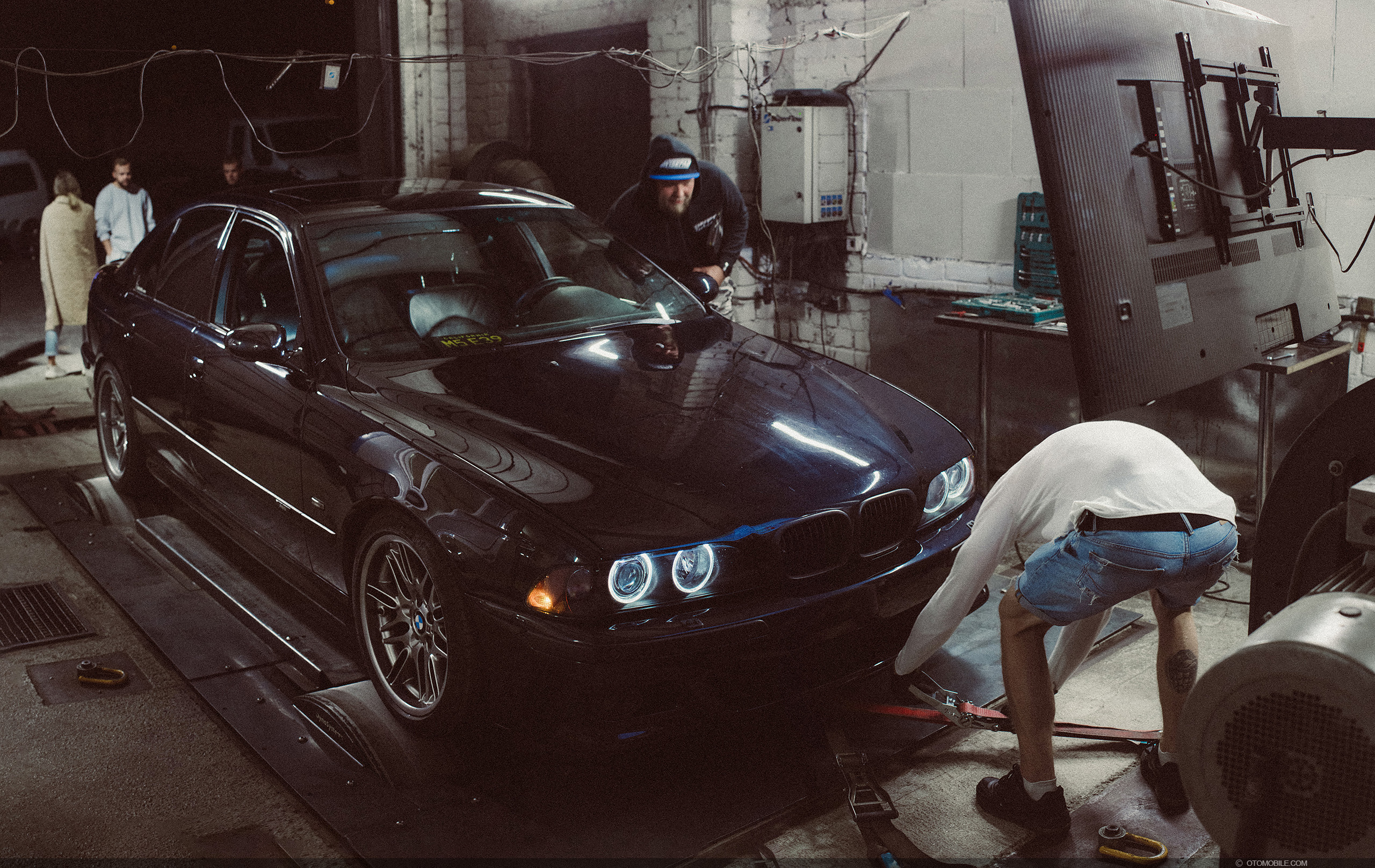 BMW M5 E39 dyno test before ESS Supercharger install at Dyno Systems, Riga Latvia on a Superflow Dyno. 